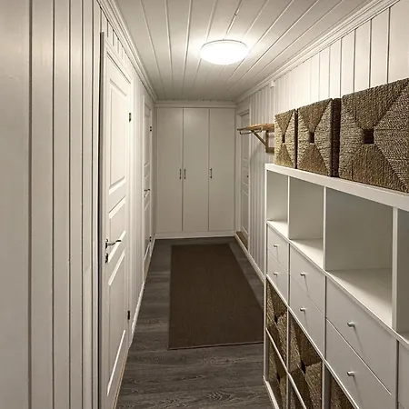 2 Bedroom In * Vegarshei